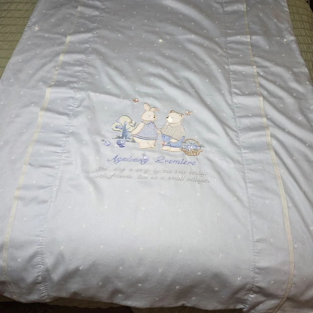 Agabang Premiere Embroidered Duvet
